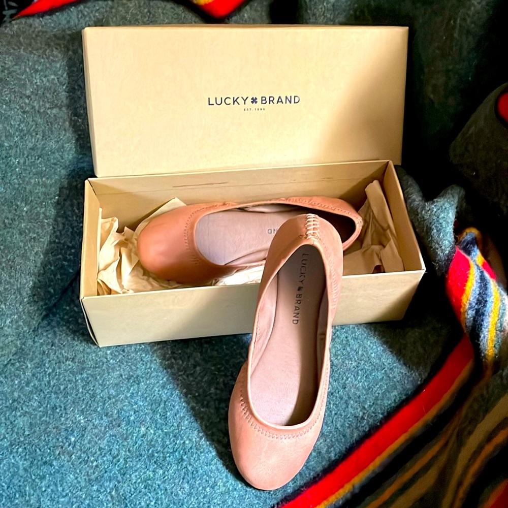 Lucky Brand Leather Flats 5.5